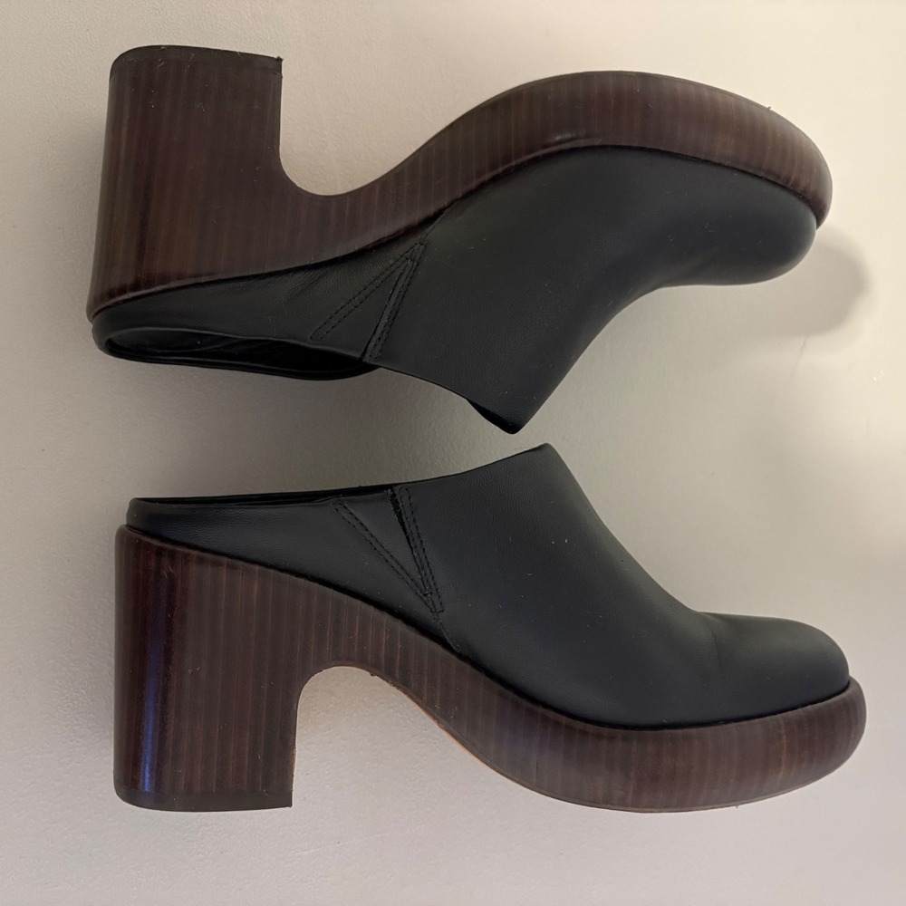Vince Black Leather Chunky Heel Platform Clogs Mules Women's Size 7.5 - Picture 8 of 14